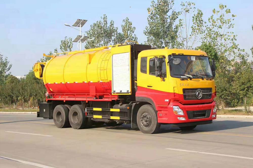 東風天龍后八輪國六清洗吸污車帶副發動機