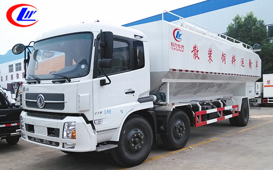 30立方東風天錦小三軸<a href=http://www.wangbaomu.cn/siliaoche/ target=_blank class=infotextkey>飼料車</a>