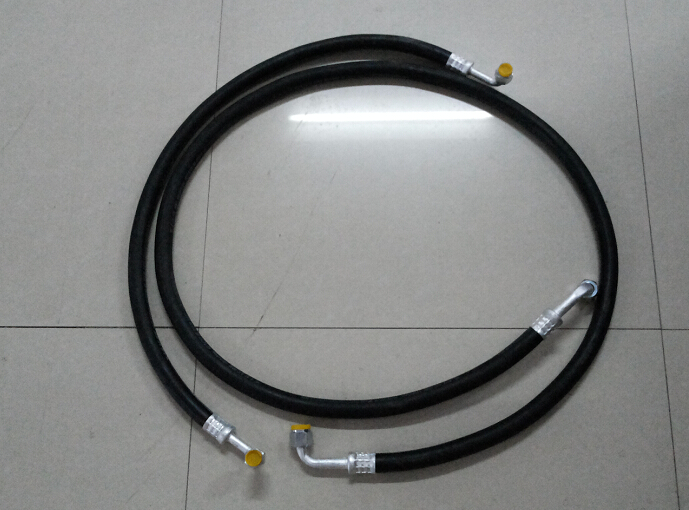 <a href=http://www.wangbaomu.cn/lcc/ target=_blank class=infotextkey>冷藏車</a>制冷系統管路圖片