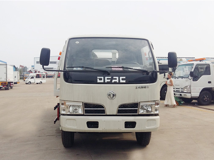 多利卡藍牌拖吊連體東風清障車圖片3